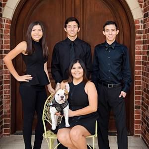 Meet your Posher, Devin